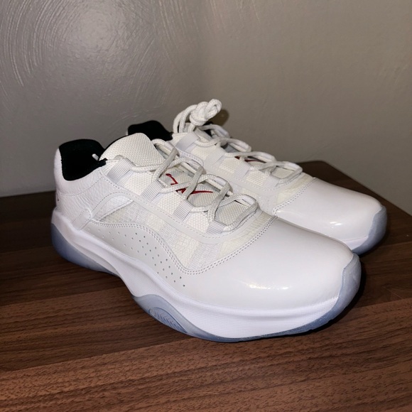 Air Jordan 11 CMFT Low 🔥 - Picture 3 of 5
